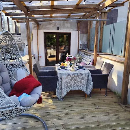 Spacious With Sauna And Terrace Apartment